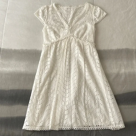 BCBGMaxAzria | Dresses | Bcbg Maxazria Lace Midi Dress | Poshmark